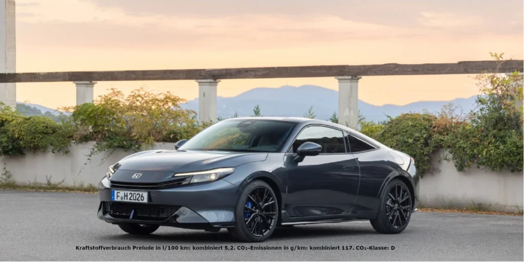 553010 Honda s all new Prelude e HEV sports coupe