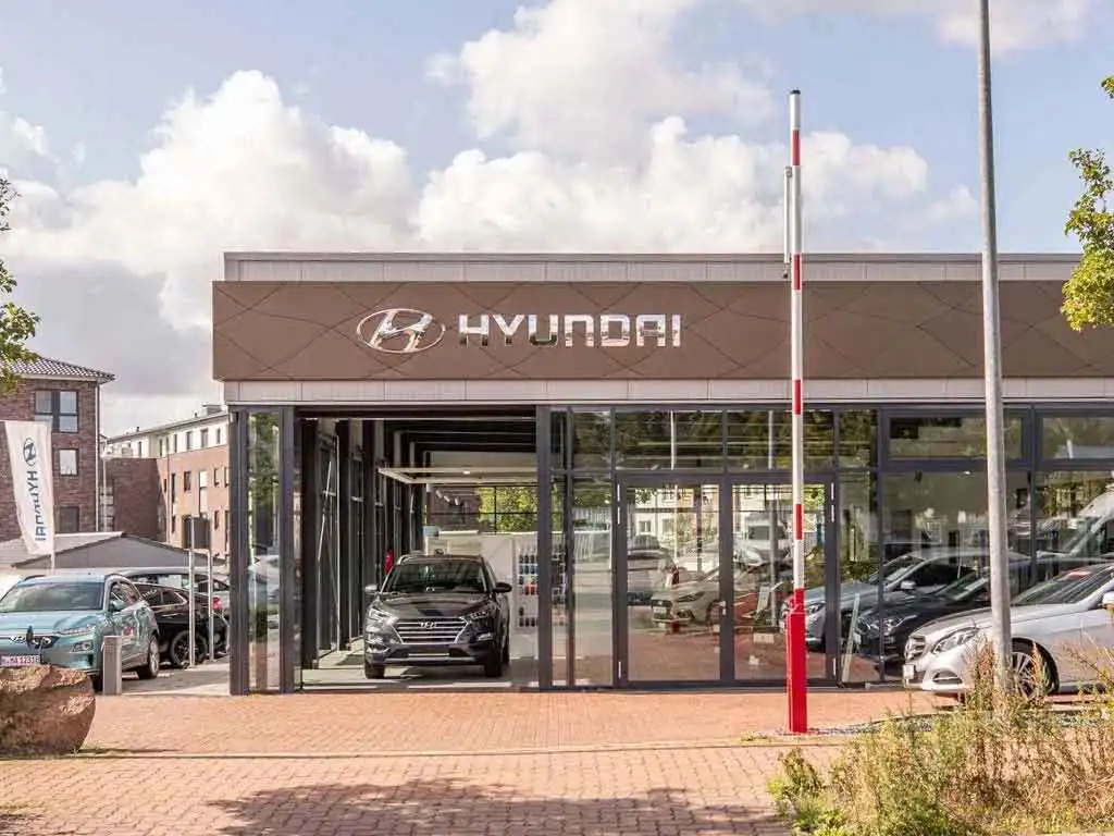 Hyundai Laatzen 2.12